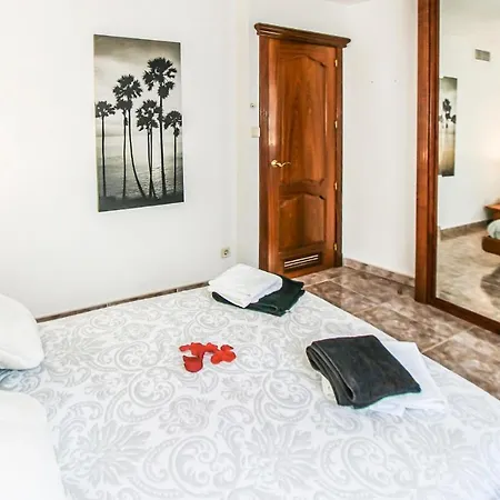 Awesome In With Kitchen Apartamento